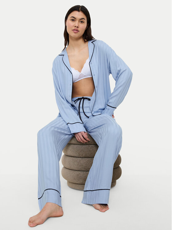 Triumph Triumph Pidžama Amourette Jacquard 10225073 Svijetloplava Relaxed Fit