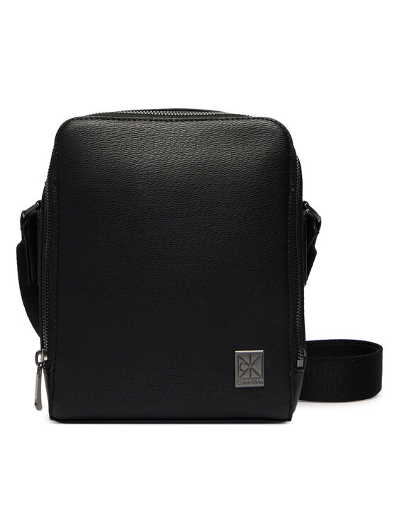 Calvin Klein Calvin Klein Crossover torbica Emblem Hw Reporter LV04D3293G Crna