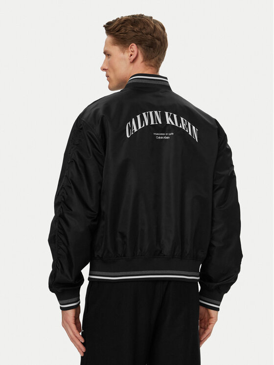 Calvin Klein Jeans Calvin Klein Jeans Bomber stila jaka LV04RF510G Melns Regular Fit