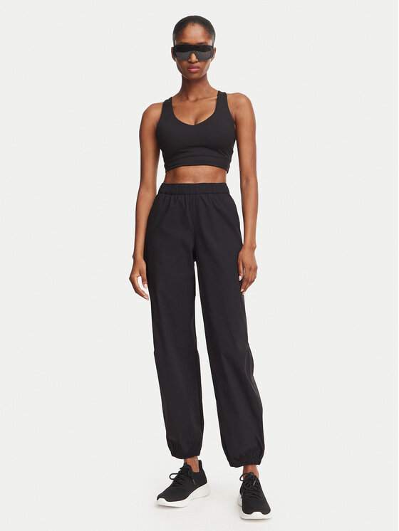 Under Armour Under Armour Pantaloni trening Unstoppable 6011400 Negru Regular Fit