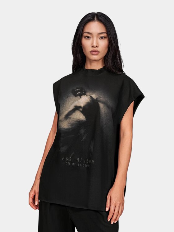MADE BY SOCIETY MADE BY SOCIETY T-Shirt La Silhouette - T27901 Czarny Basic Fit