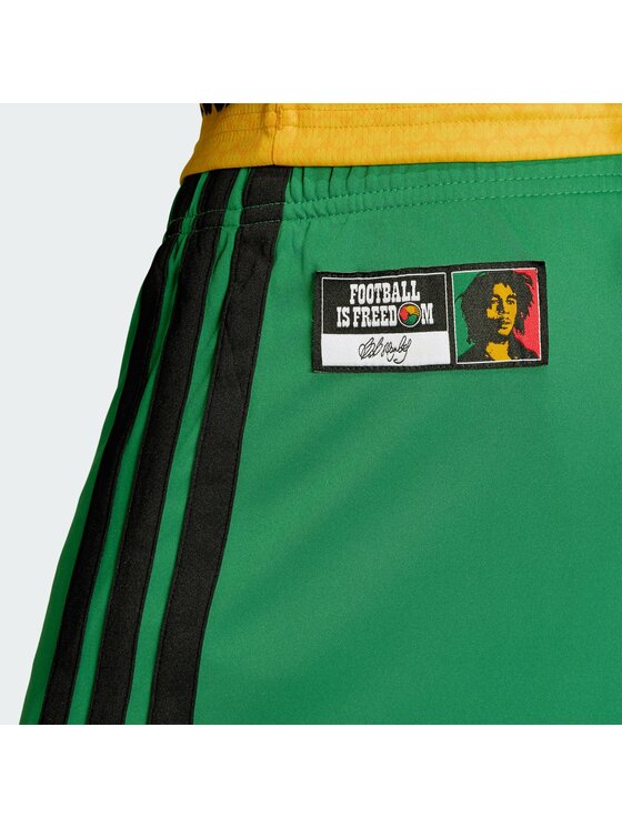 adidas adidas Szorty sportowe 165037 Zielony Regular Fit