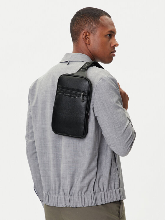 Armani Exchange Armani Exchange Válltáska XM001602 AF17205 MC105 Fekete