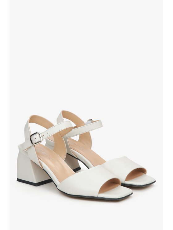 Estro Estro Σανδάλια ER00115160 Μπεζ