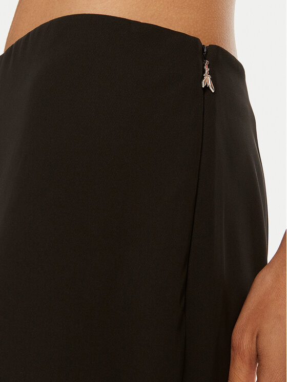 Patrizia Pepe Patrizia Pepe Midi szoknya 8G0422 A454-K103 Fekete Regular Fit