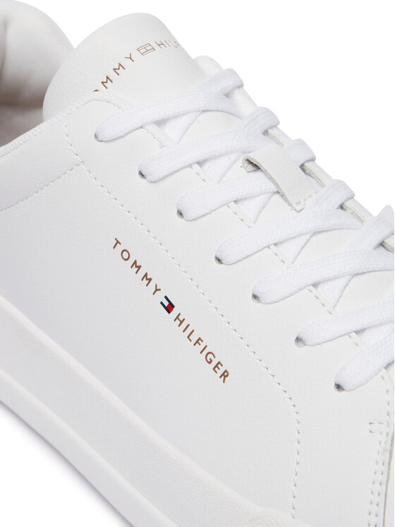 Tommy Hilfiger Tommy Hilfiger Sneakersy FM0FM05367 Biela