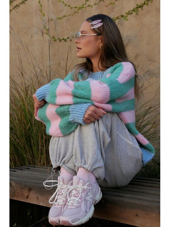 NAOKO NAOKO Sweter Cozy Bubble Zielony Regular Fit