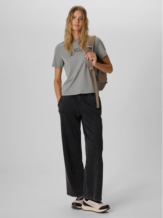 4F 4F T-Shirt OUTLAND Světle šedá Loose Fit