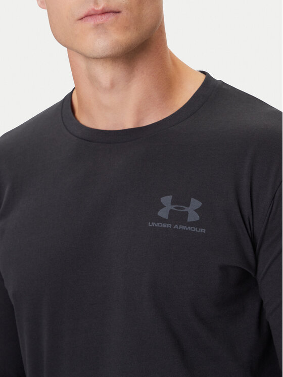 Under Armour Under Armour Majica dugih rukava Ua Sportstyle Left Chest 1329585 Crna Loose Fit