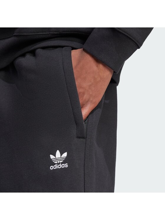 adidas adidas Spodnie materiałowe 150893 Czarny Loose Fit