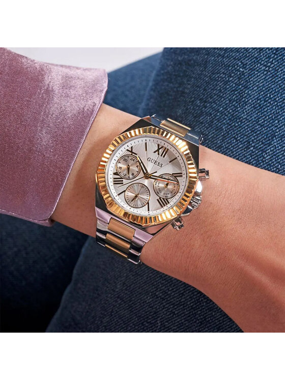 Guess Guess Hodinky GW0769L3 Stříbrná