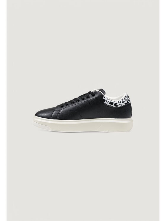 Armani Exchange Armani Exchange Sneakersy XUX123 XV761 Czarny