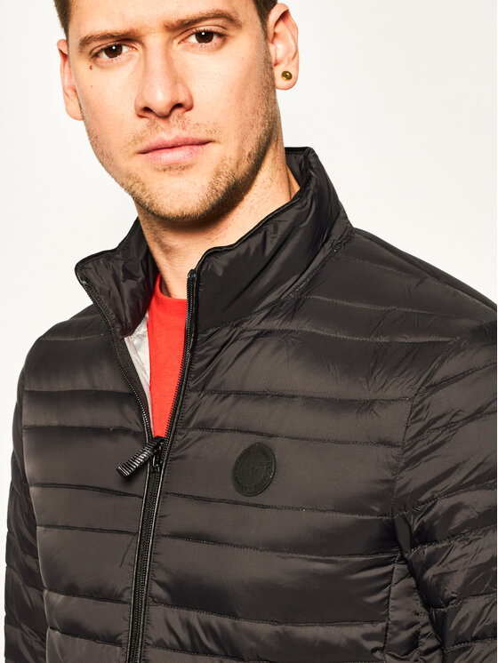 Armani Exchange Armani Exchange Puhovka 8NZB51 ZNW3Z 0217 Črna Regular Fit