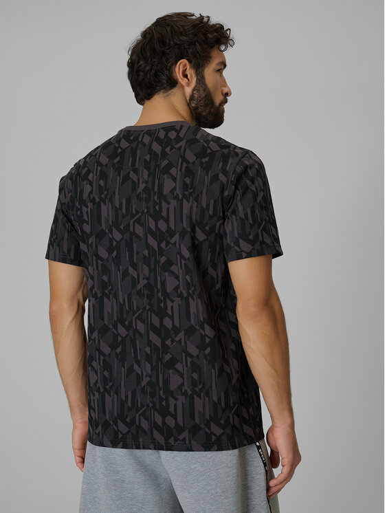 4F 4F T-Shirt ESSENTIALS Czarny Regular Fit