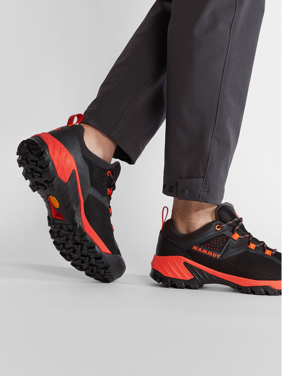 Mammut Mammut Trekingová obuv Sapuen Low Gtx GORE-TEX 3030-04261-00654 Černá