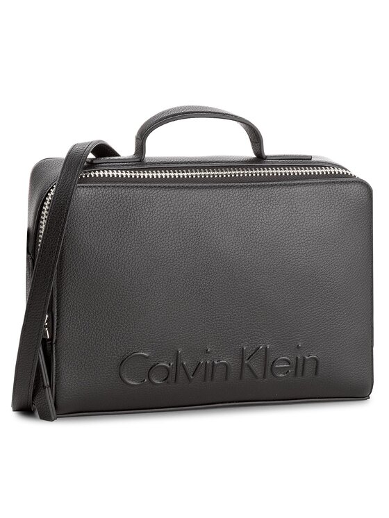 Calvin klein sale edge camera bag