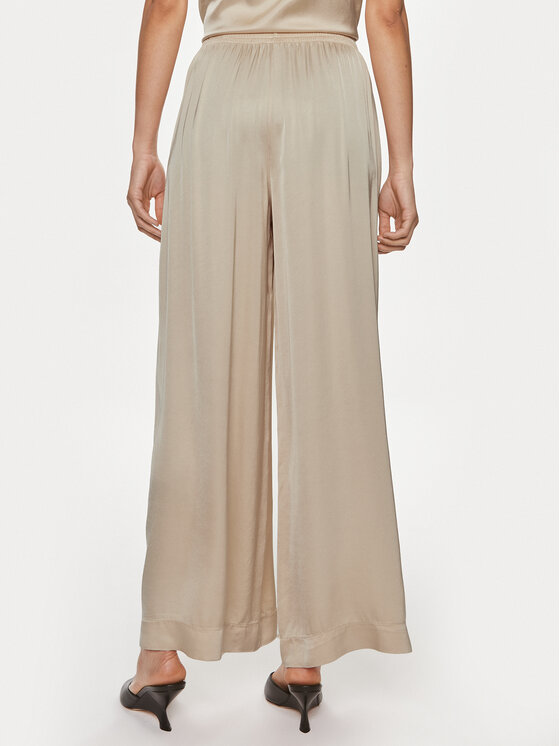 ViCOLO ViCOLO Pantaloni culotte TB0034 Beige Regular Fit