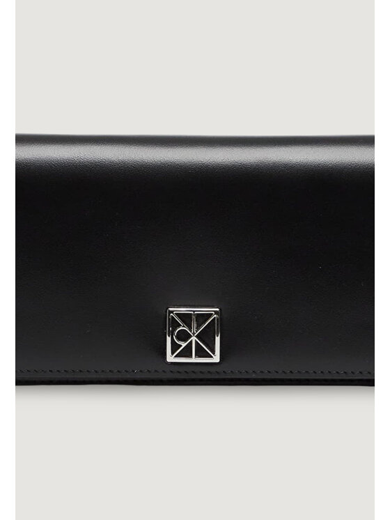Calvin Klein Calvin Klein Πορτοφόλι EMBLEM HW PEBBLE LONG BIFOLD Μαύρο