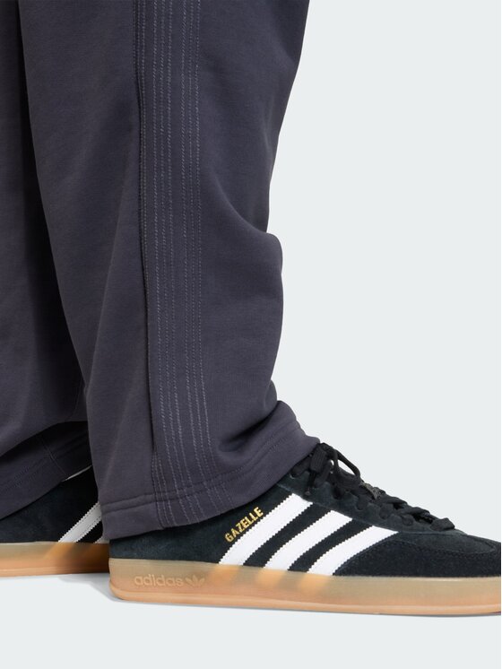 adidas adidas Spodnie materiałowe 142529 Szary Loose Fit