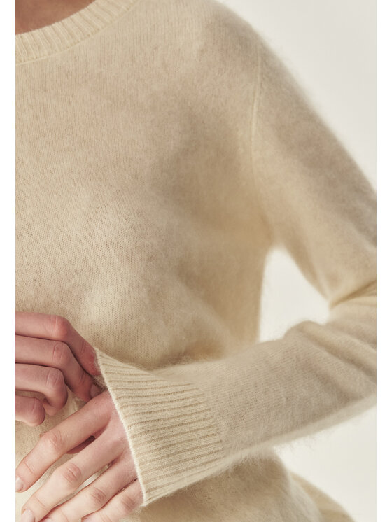 TATUUM Tatuum Sweter BELLA Beżowy Classic Fit