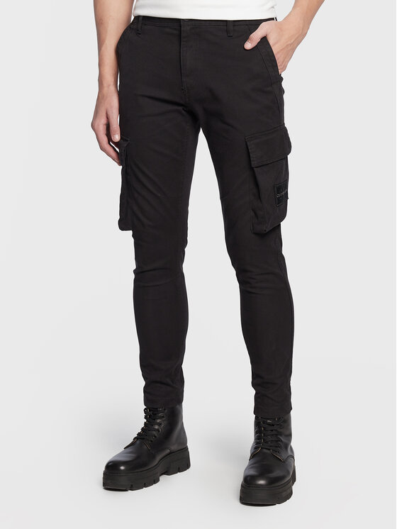 Calvin Klein Jeans Pantaloni din material J30J322043 Negru Regular Fit