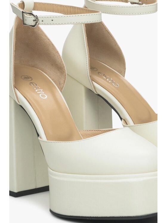 Estro Estro Scarpe basse ER00115153 Beige