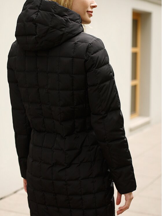 Perso Perso Kurtka puchowa BLH919015FX Czarny Regular Fit