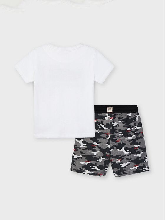 Completo t-shirt e pantaloncini sportvi 3645