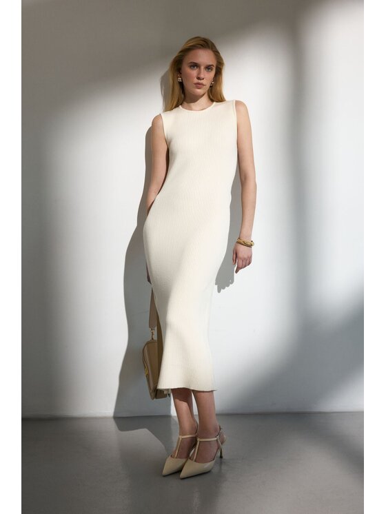 Estro Estro Czółenka ER00117179 Beżowy