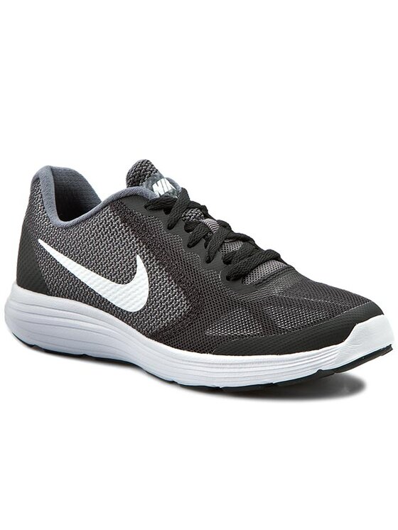 Nike 3 revolution on sale