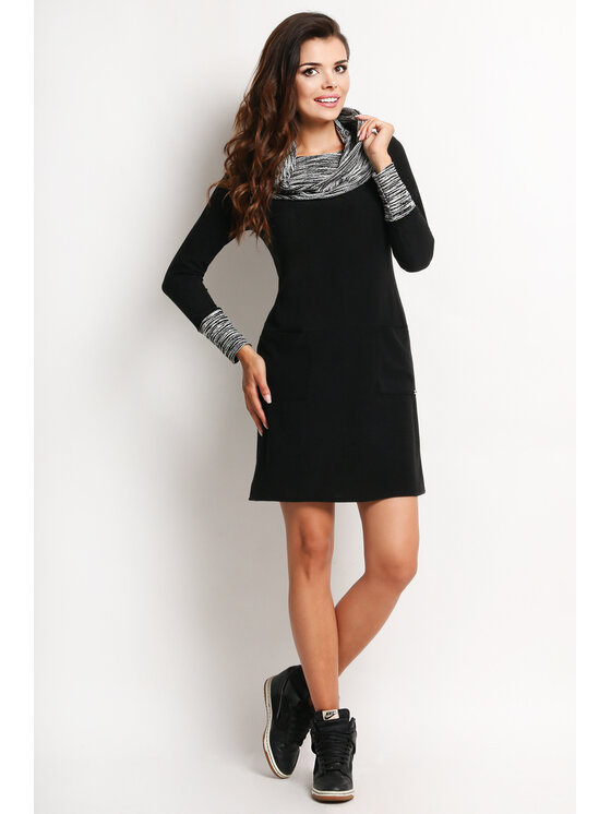 Awama Awama Vestito di maglia A113 Nero Basic Fit