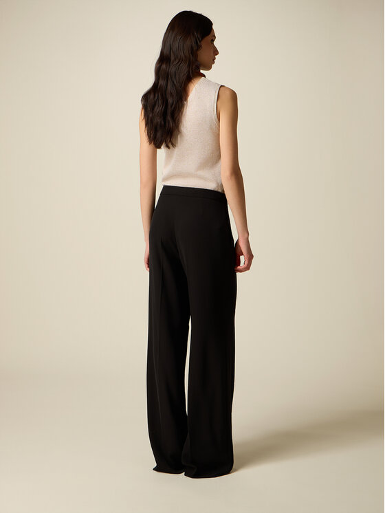 Oltre Oltre Pantaloni di tessuto P022R008885N033 Nero Baggy Fit