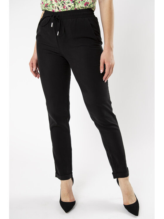 QUIOSQUE QUIOSQUE Bavlnené nohavice QUIOSQUE 3OB001299 Čierna Regular Fit