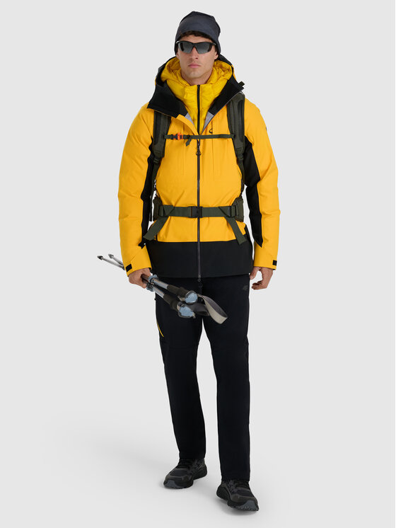 4F 4F Kurtka puchowa active Żółty Regular Fit
