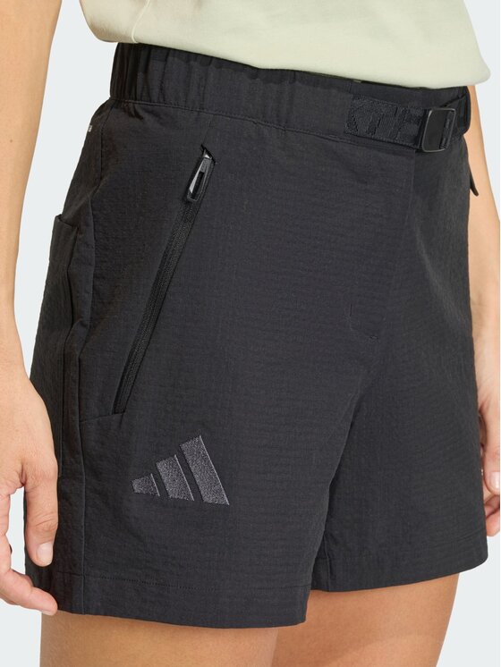 adidas adidas Szorty sportowe 162935 Czarny Regular Fit
