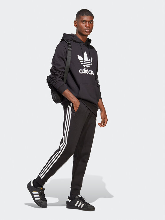 adidas adidas Spodnie dresowe adicolor Classics 3-Stripes IA4794 Czarny Fitted Fit