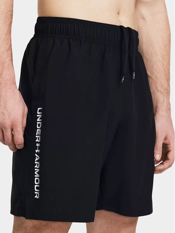 Under Armour Under Armour Szorty 1383356-001 Czarny Regular Fit
