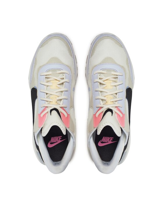 Sneakers react cheap