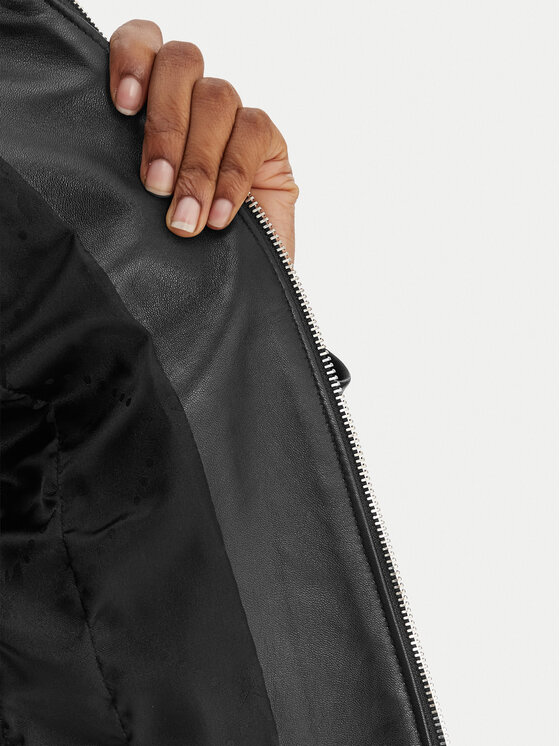 Patrizia Pepe Patrizia Pepe Ādas jaka CO0001/L1HZ-K103 Melns Regular Fit