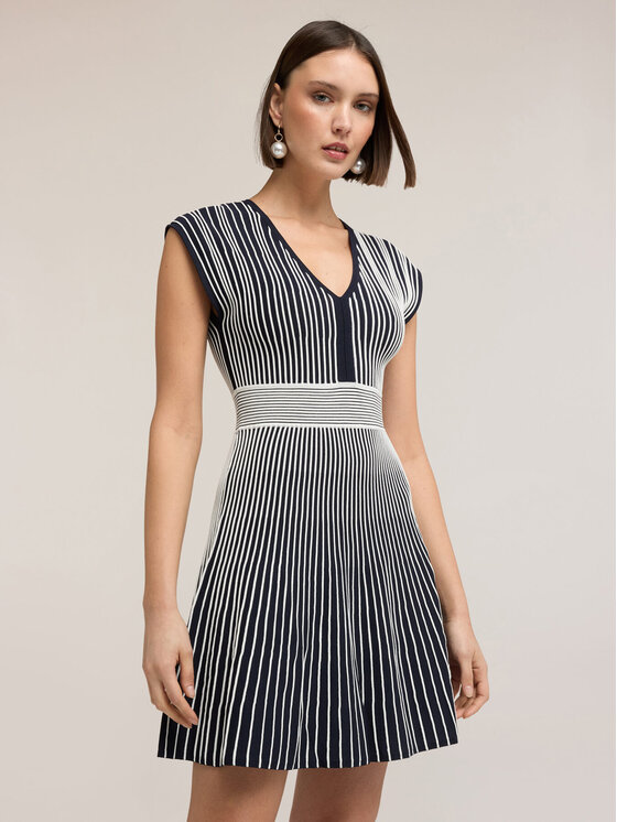 Motivi Motivi Abito da cocktail 7631W001545N0Z4 Blu Flared Fit