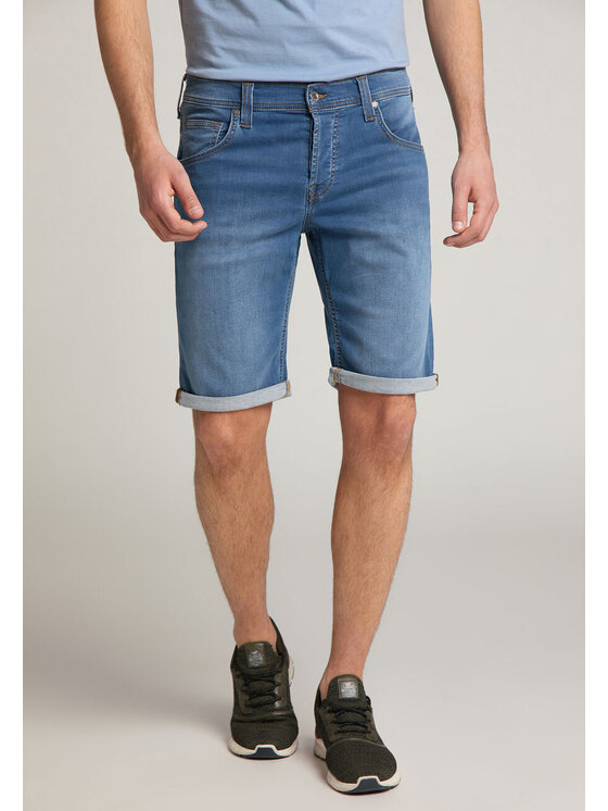 Mustang Mustang Szorty jeansowe CHICAGO SHORT Niebieski Regular Fit
