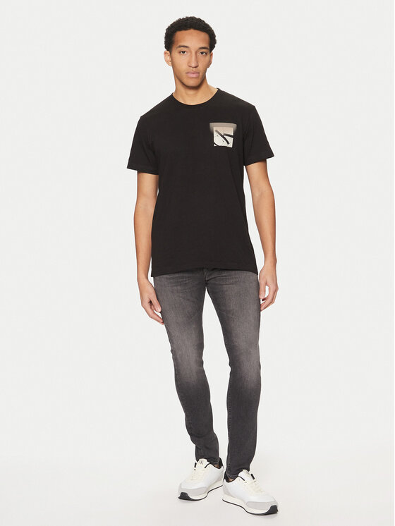 Calvin Klein Jeans Calvin Klein Jeans Póló Soft Box Monogram J30J327092 Fekete Regular Fit