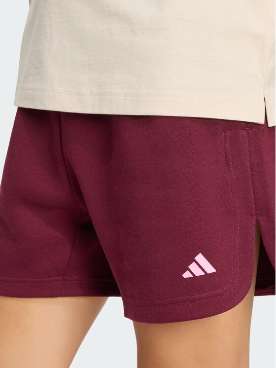 adidas adidas Szorty materiałowe 3 Stripes Studio Fleece Loose Czerwony Loose Fit