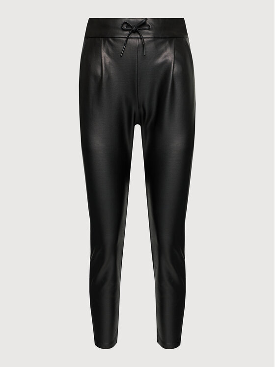 Vero Moda Vero Moda Pantaloni din imitație de piele Eva 10205737 Negru Relaxed Fit