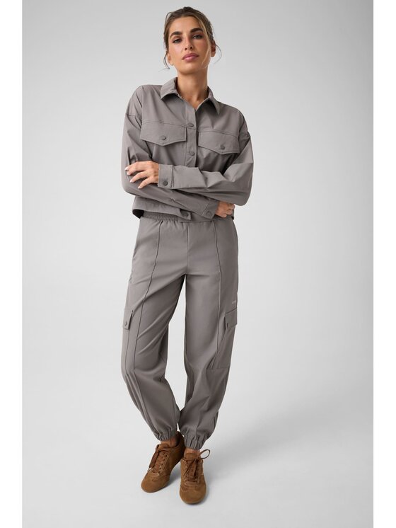Guess Guess Spodnie materiałowe 183866 Szary Slim Fit