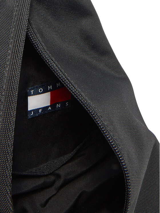 Tommy Jeans Tommy Jeans Hátizsák Tjm Ess Daily Sling Bag AM0AM13391 Fekete