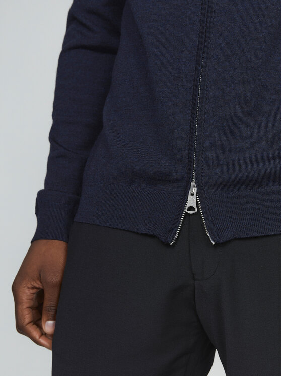 Matinique Matinique Kardigan 30204879 Tamnoplava Regular Fit