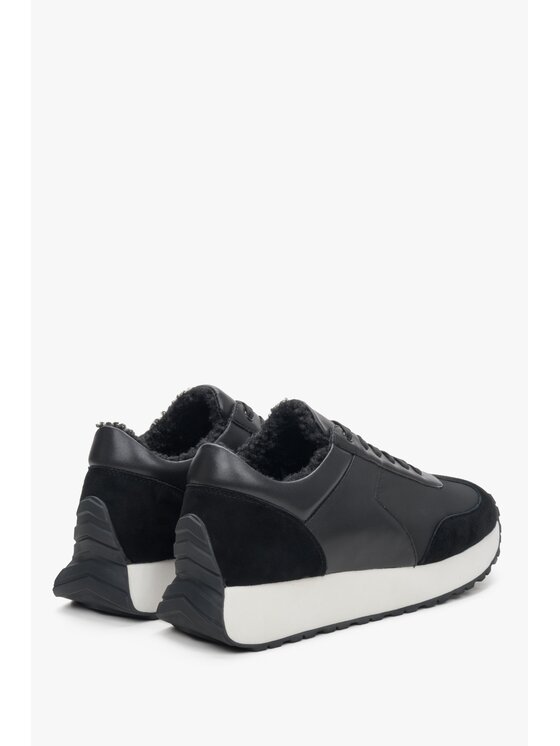 Estro Estro Sneakersy ER00114145 Čierna