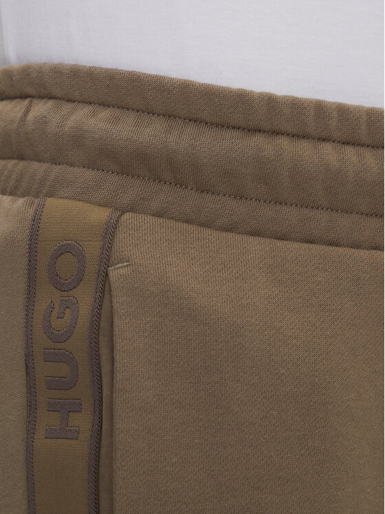 HUGO HUGO Szorty sportowe Liam 50540936 Beżowy Regular Fit