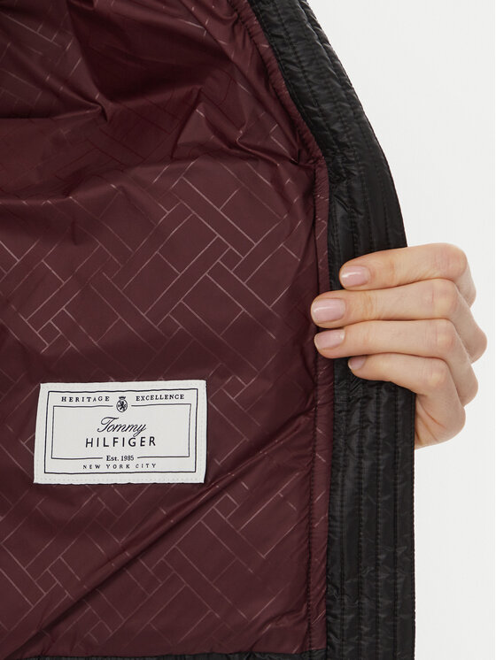 Tommy Hilfiger Tommy Hilfiger Puhovka WW0WW51517 Črna Relaxed Fit